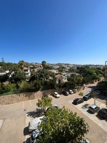 2 makuuhuone Kattohuoneisto myytävänä paikassa Calahonda, Mijas mukana uima-altaan - 280 000 € (Ref: 9438076)