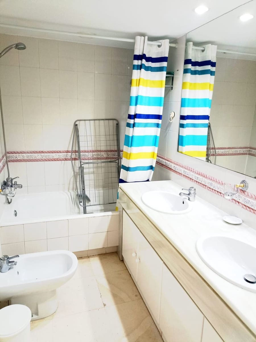 1 bedroom Apartment for sale in Mijas Golf with pool - € 260,000 (Ref: 9521609)