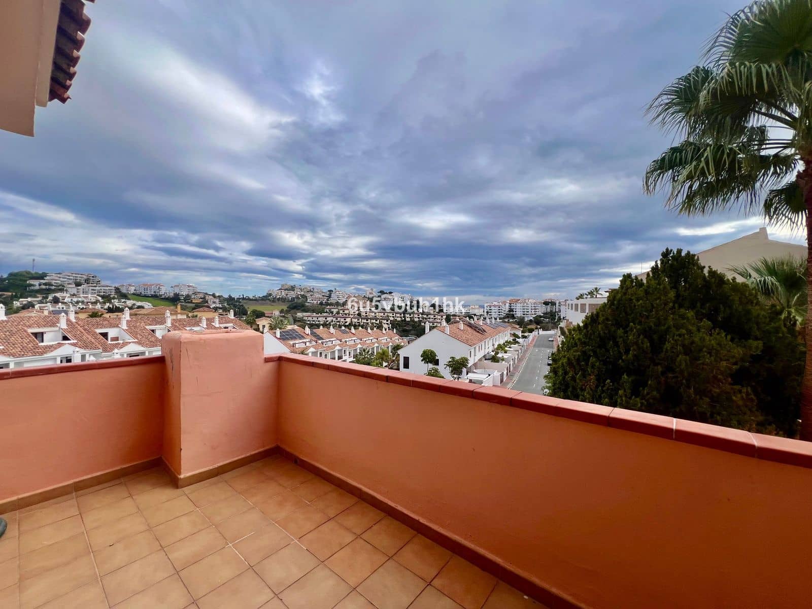 2 bedroom Apartment for sale in Riviera del Sol with pool - € 295,000 (Ref: 9523047)