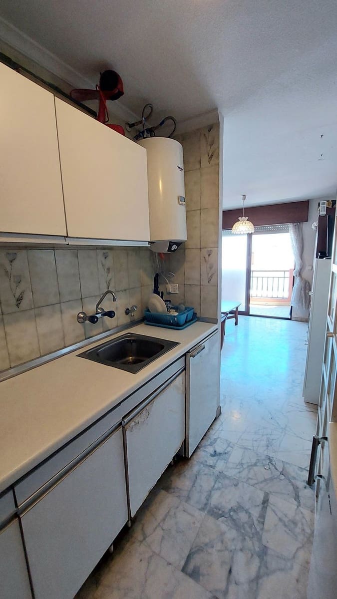 1 sovrum Lägenhet till salu i Fuengirola - 295 000 € (Ref: 9523048)