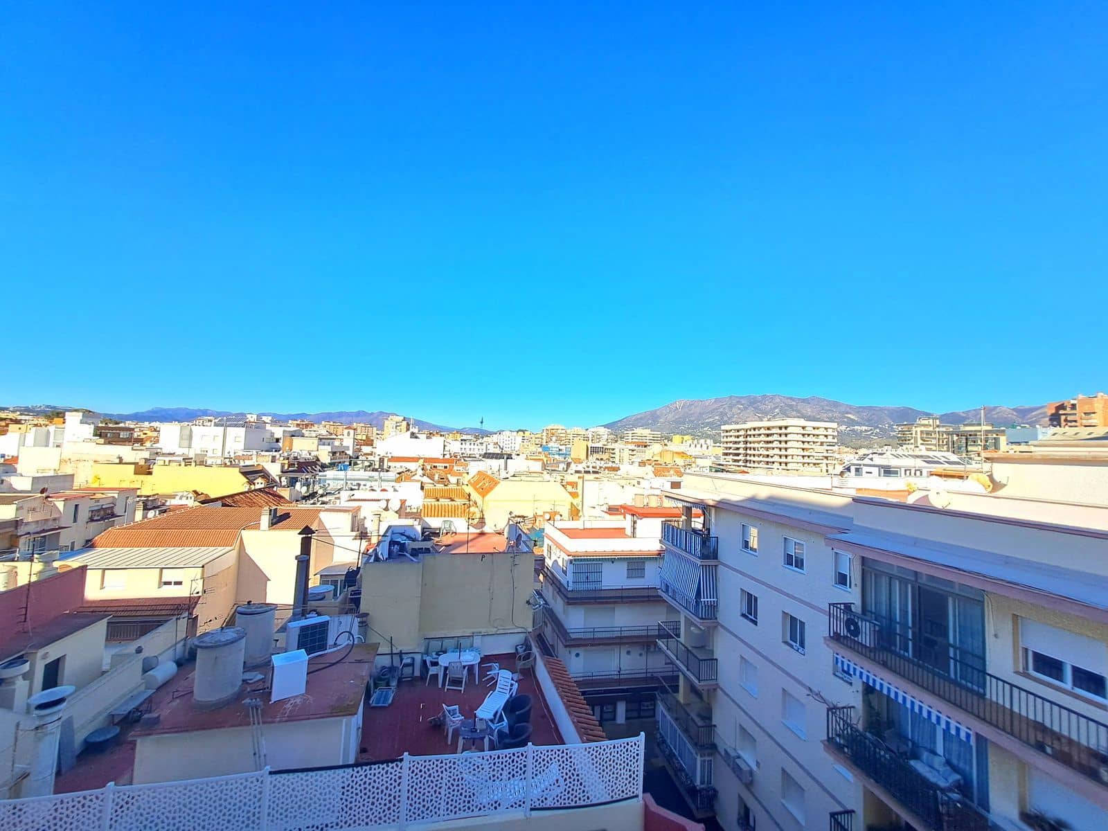 1 sovrum Lägenhet till salu i Fuengirola - 295 000 € (Ref: 9523048)