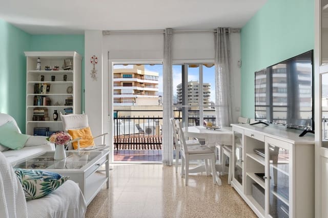 3 soveværelse Lejlighed til salg i Zona Puerto Deportivo, Fuengirola - € 285.000 (Ref: 9523050)