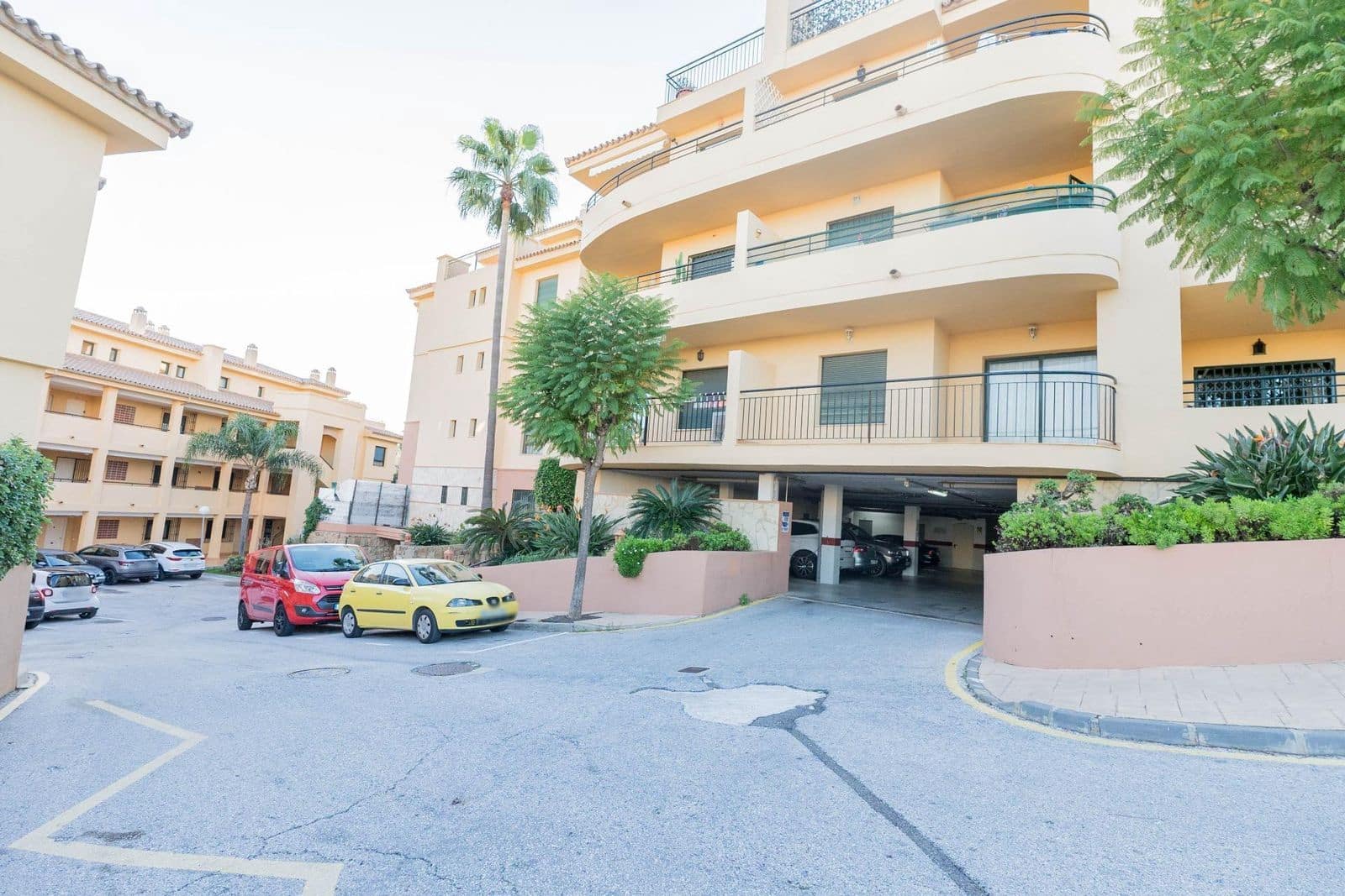 Apartamento de 2 habitaciones en Riviera del Sol en venta con piscina - 275.000 € (Ref: 9559313)