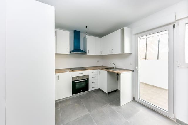 4 soverom Hus til salgs i Los Pacos, Fuengirola - € 315 000 (Ref: 9559751)