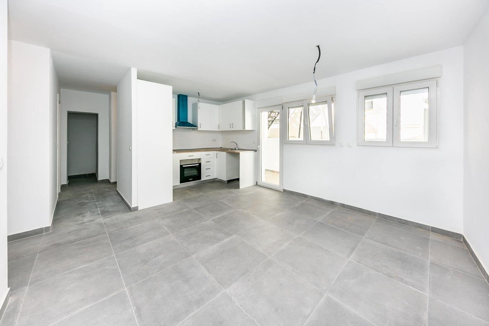 4 makuuhuone Omakotitalo myytävänä paikassa Fuengirola - 315 000 € (Ref: 9559751)