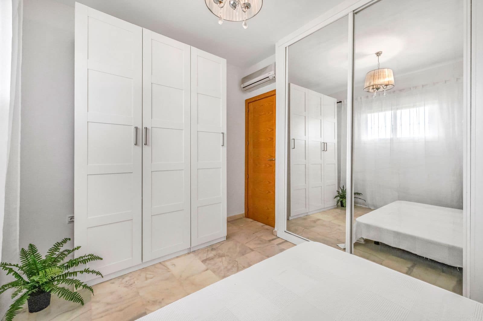 2 sypialnia Apartament na sprzedaż w Riviera del Sol z basenem - 319 000 € (Ref: 9603378)