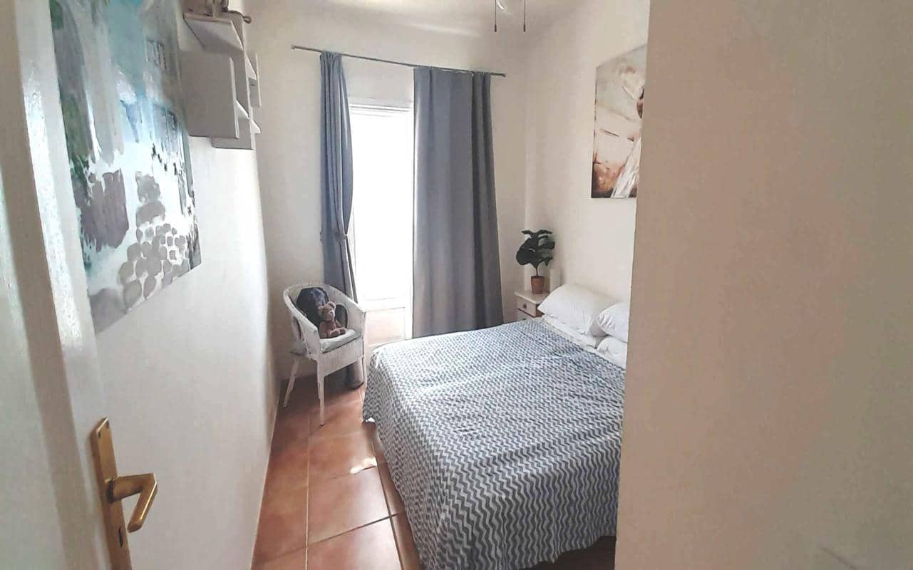 4 bedroom Villa for sale in Puerto del Carmen with pool - € 399,000 (Ref: 10134820)