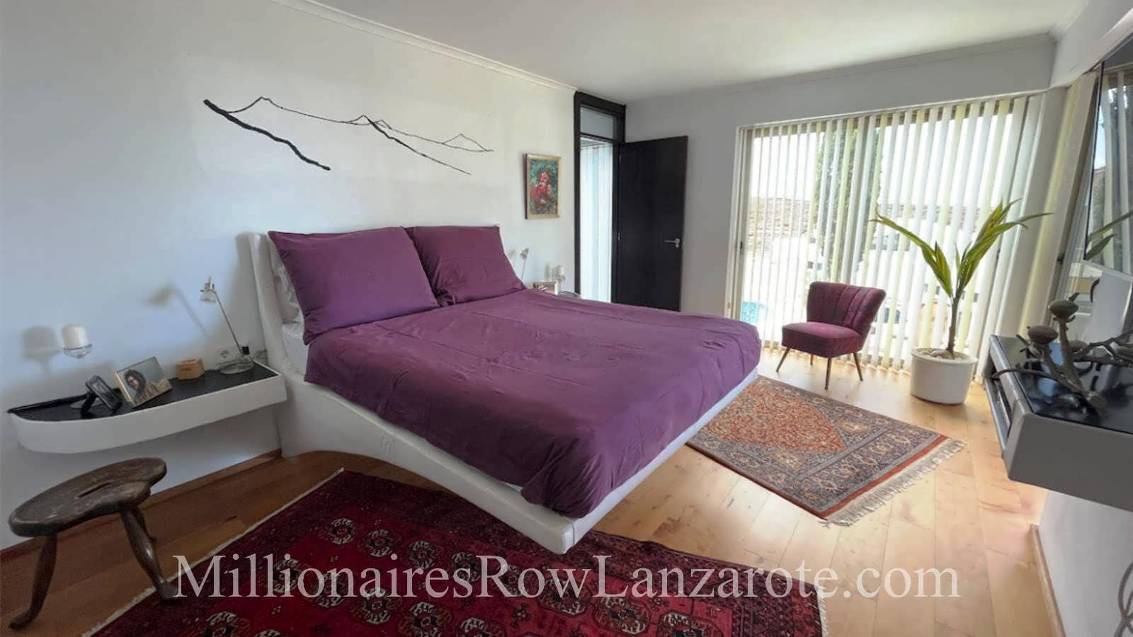 5 soveværelse Villa til salg i Las Brenas med swimmingpool garage - € 1.299.000 (Ref: 8227080)