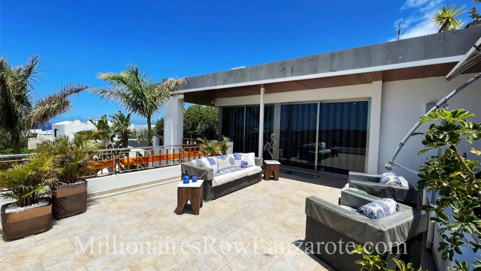 5 soveværelse Villa til salg i Las Brenas med swimmingpool garage - € 1.299.000 (Ref: 8227080)