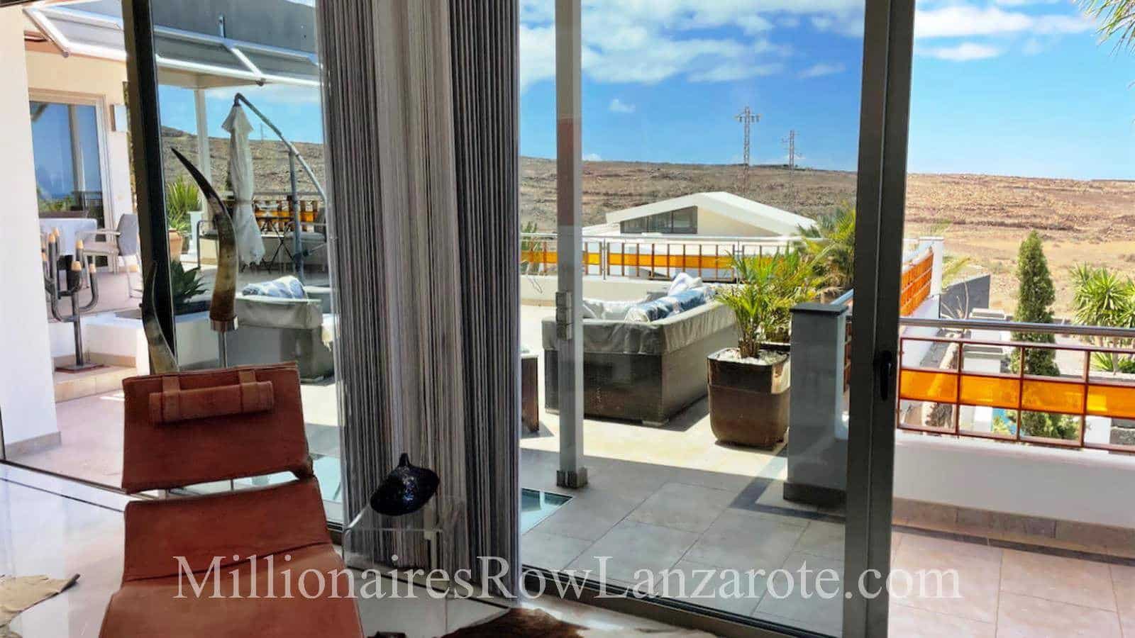 5 soveværelse Villa til salg i Las Brenas med swimmingpool garage - € 1.299.000 (Ref: 8227080)