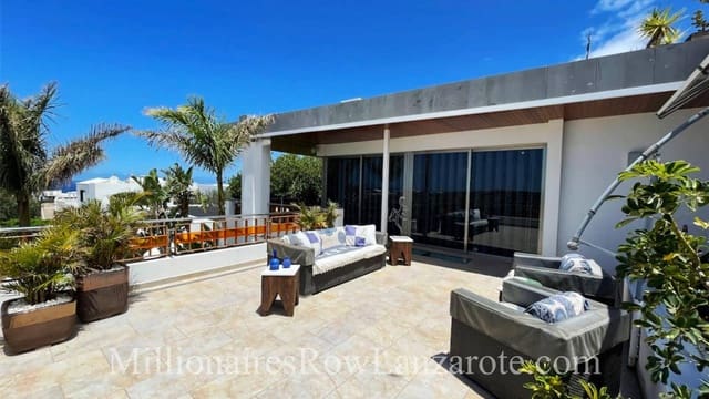 5 slaapkamer Villa te koop in Las Brenas, Yaiza met zwembad garage - € 1.299.000 (Ref: 8227080)