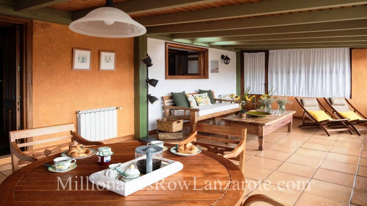 11 bedroom Hotel for sale in Haria with pool garage - € 2,299,000 (Ref: 8348642)