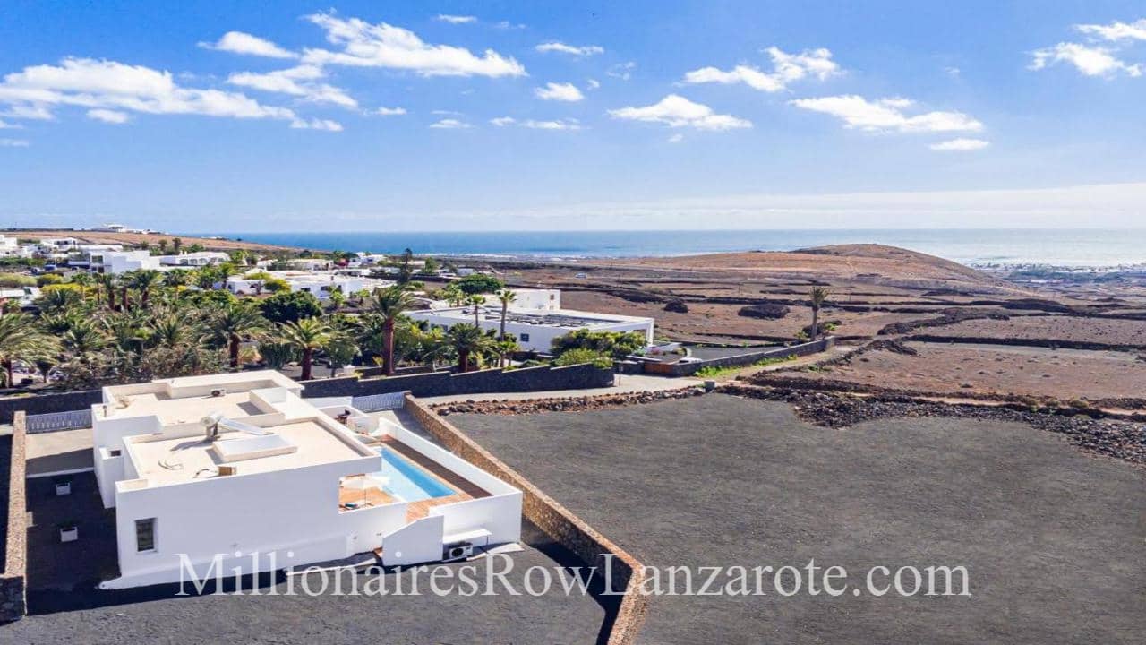 3 soveværelse Villa til salg i Tias med swimmingpool garage - € 1.240.000 (Ref: 8764980)