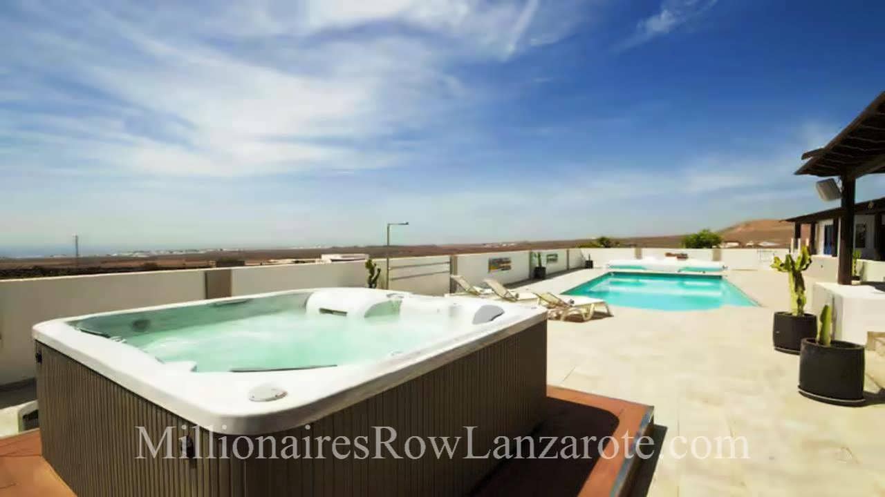 5 soveværelse Villa til salg i Tias med swimmingpool - € 1.200.000 (Ref: 8922158)