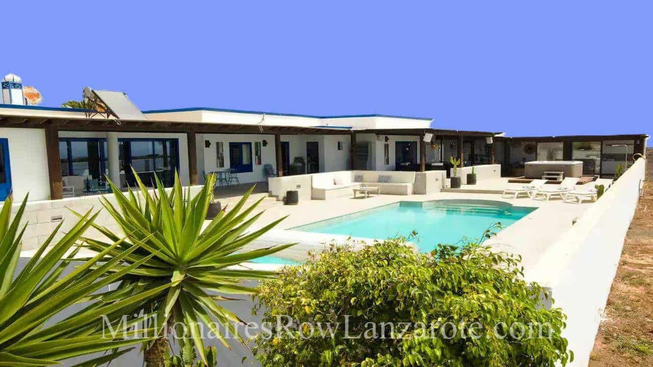 5 soveværelse Villa til salg i Tias med swimmingpool - € 1.200.000 (Ref: 8922158)