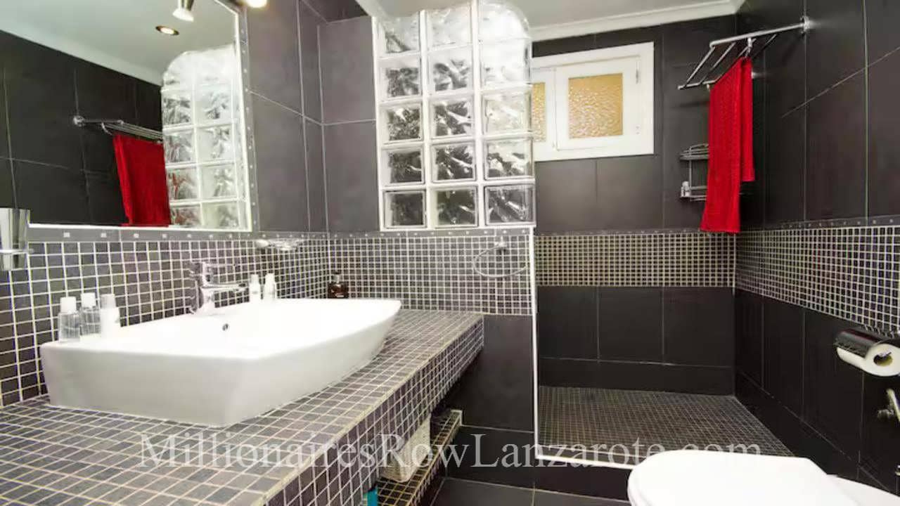 5 soveværelse Villa til salg i Tias med swimmingpool - € 1.200.000 (Ref: 8922158)