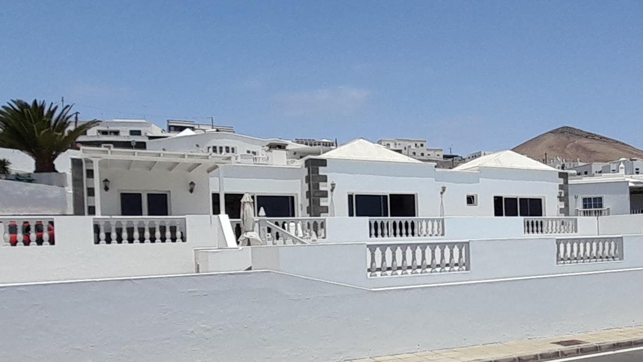 4 slaapkamer Villa te koop in Tias met zwembad garage - € 750.000 (Ref: 9013186)