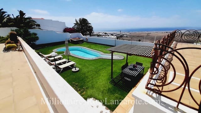 6 quarto Moradia para venda em Guime, San Bartolomé com piscina garagem - 790 000 € (Ref: 9019296)