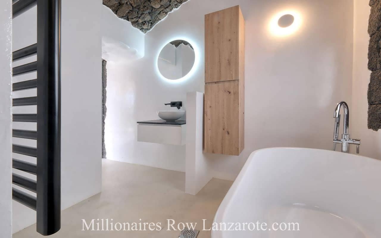 6 soveværelse Villa til salg i Tahiche med swimmingpool garage - € 2.200.000 (Ref: 9242632)