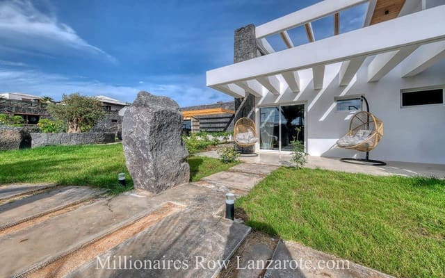 6 soverom Villa til salgs i Tahiche, Teguise med svømmebasseng garasje - € 2 200 000 (Ref: 9242632)