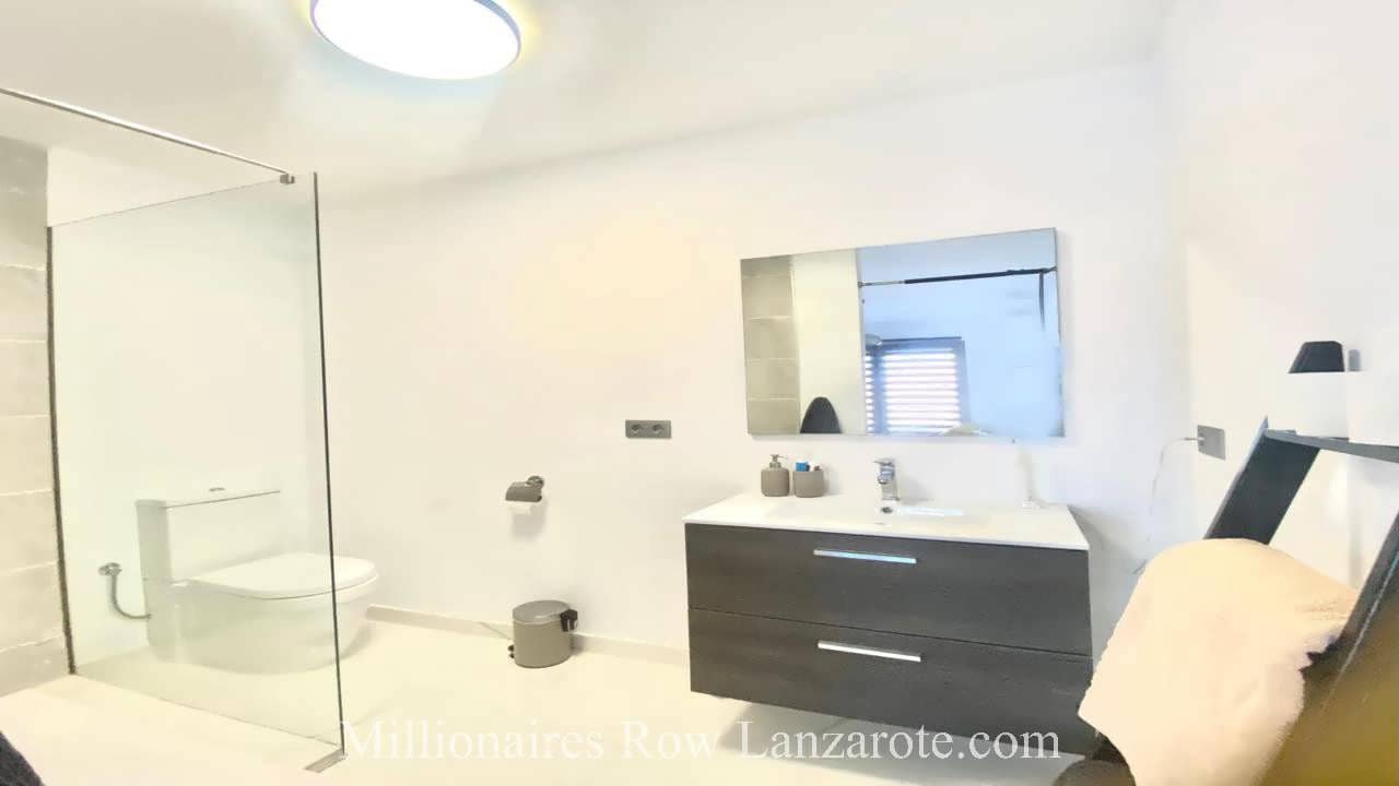 3 sypialnia Willa na sprzedaż w Tabayesco z basenem garażem - 650 000 € (Ref: 9452379)