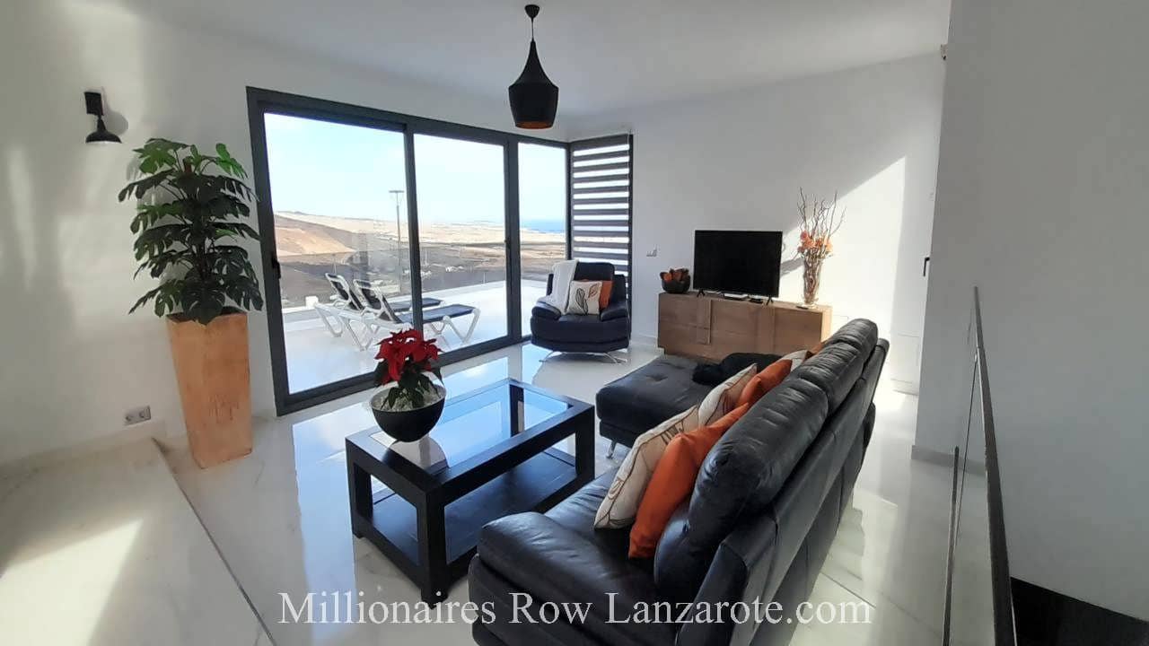 3 sypialnia Willa na sprzedaż w Tabayesco z basenem garażem - 650 000 € (Ref: 9452379)