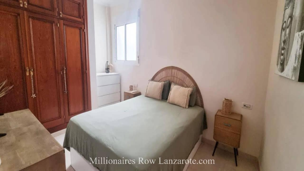 2 sovrum Lägenhet till salu i Puerto del Carmen med pool garage - 510 000 € (Ref: 9476262)