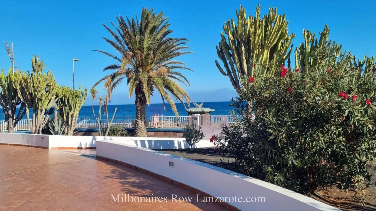 2 sovrum Lägenhet till salu i Puerto del Carmen med pool garage - 510 000 € (Ref: 9476262)