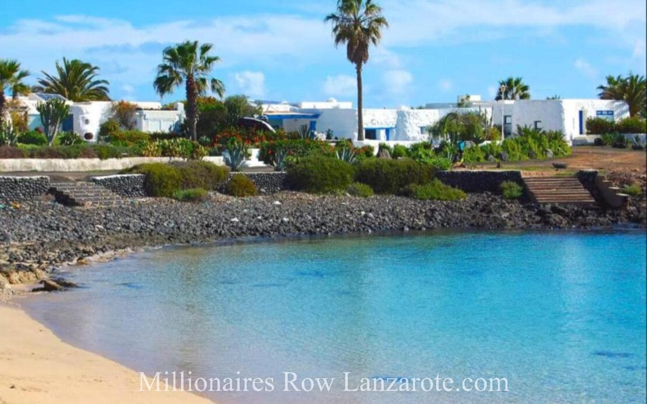 3 bedroom Villa for sale in Haria - € 780,000 (Ref: 9490854)