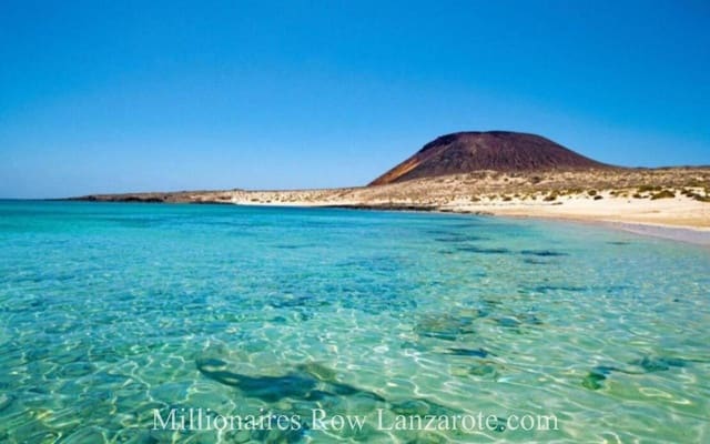 3 soveværelse Villa til salg i Haría - € 780.000 (Ref: 9490854)