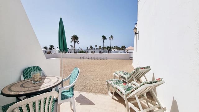 2 soverom Leilighet til salgs i Puerto del Carmen, Tías med svømmebasseng - € 278 000 (Ref: 9519264)