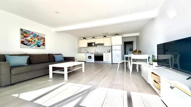 1 soveværelse Lejlighed til salg i Puerto del Carmen, Tías med swimmingpool - € 258.000 (Ref: 9628254)