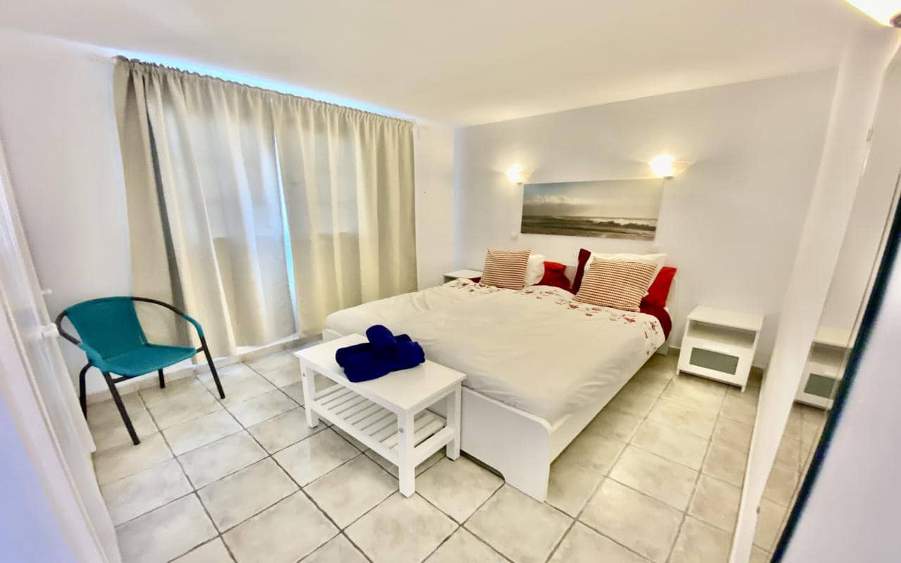 1 chambre Appartement à vendre à Puerto del Carmen avec piscine - 239 000 € (Ref: 9874042)