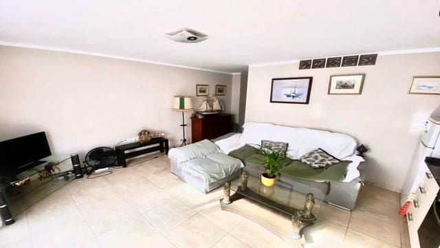 1 soverom Leilighet til salgs i Puerto del Carmen, Tías med svømmebasseng - € 199 000 (Ref: 9971511)