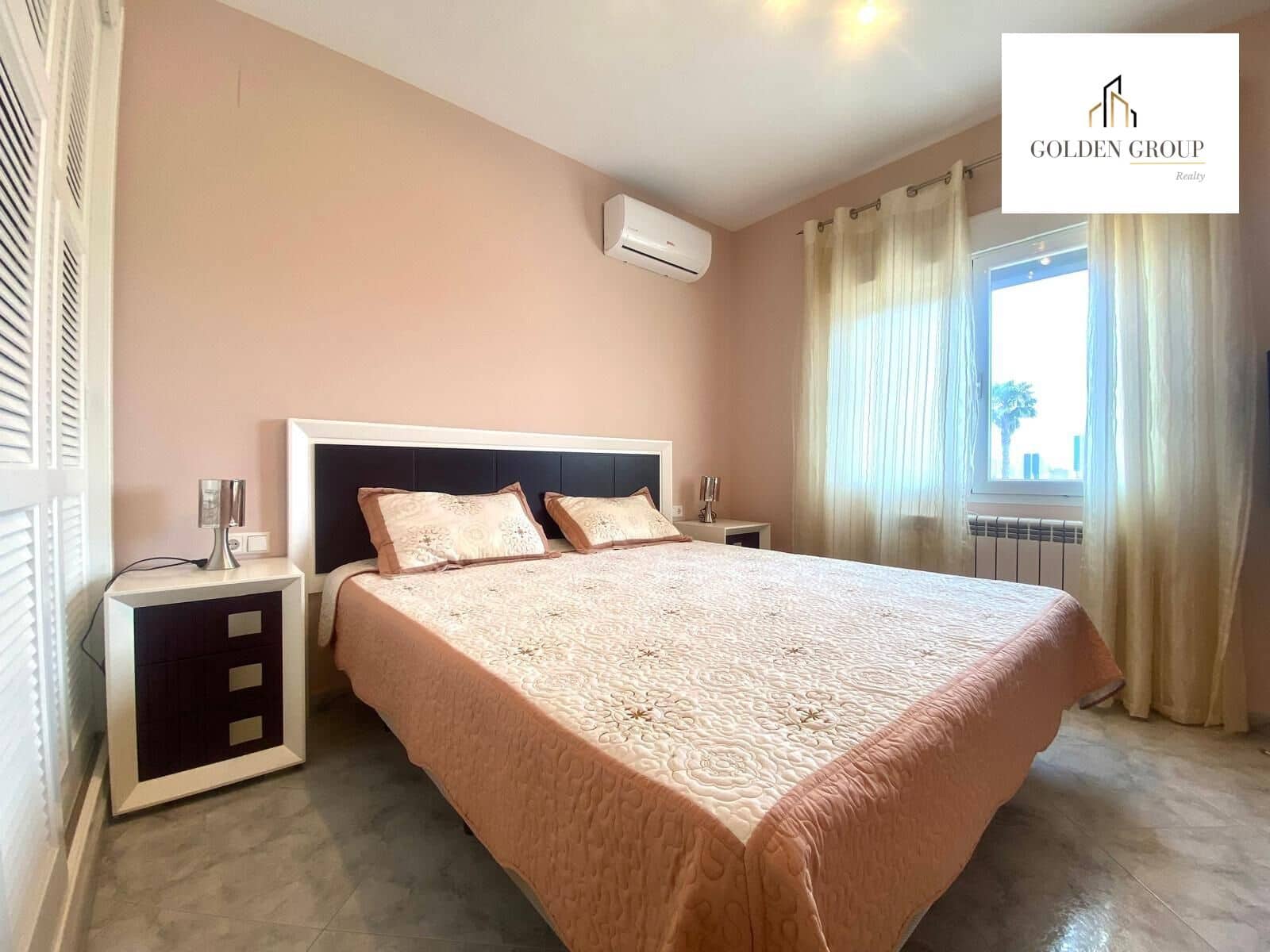 4 sypialnia Willa na sprzedaż w Calpe / Calp z basenem garażem - 890 000 € (Ref: 8324997)