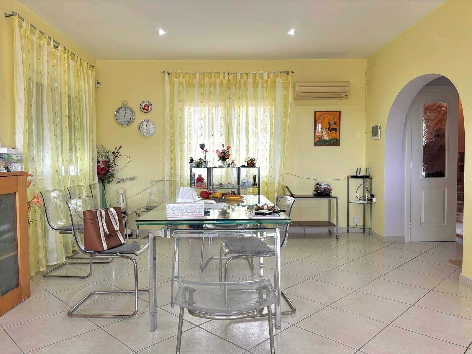 4 sypialnia Willa na sprzedaż w Calpe / Calp z basenem garażem - 890 000 € (Ref: 8324997)