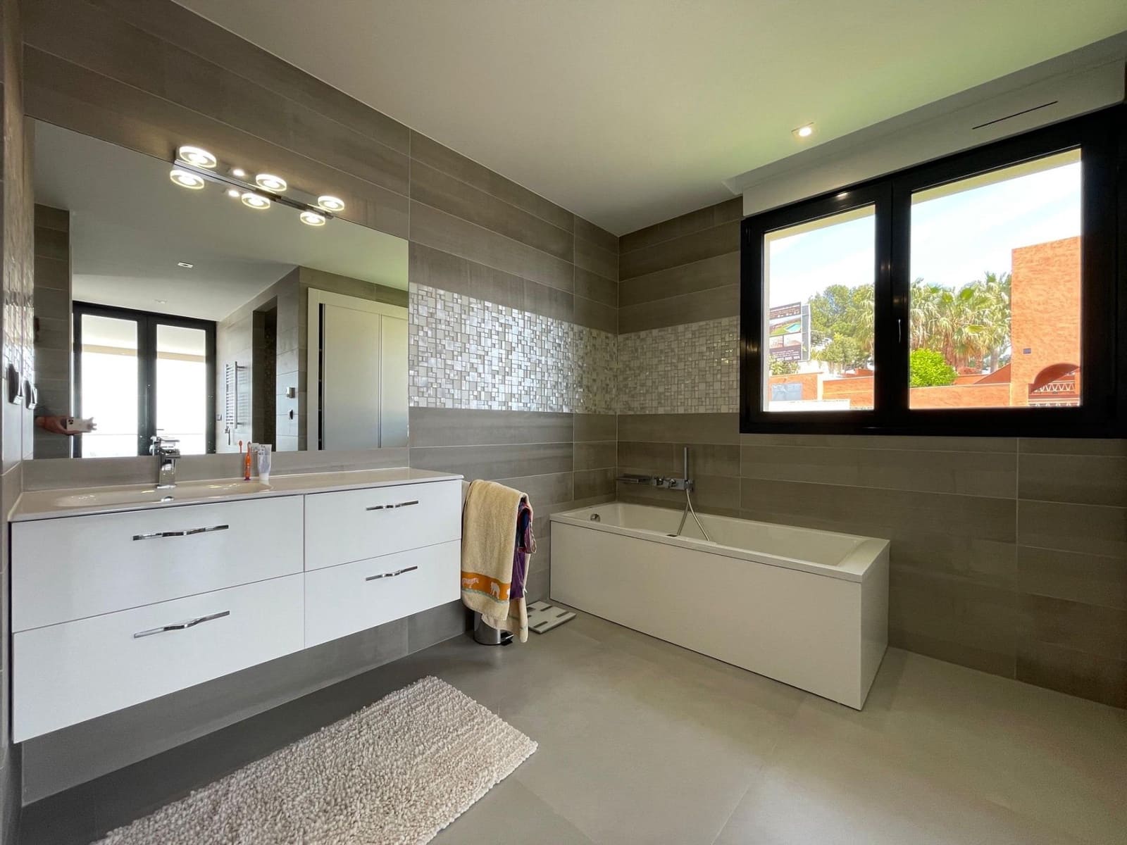 6 soveværelse Villa til salg i Altea med swimmingpool garage - € 3.500.000 (Ref: 8339838)