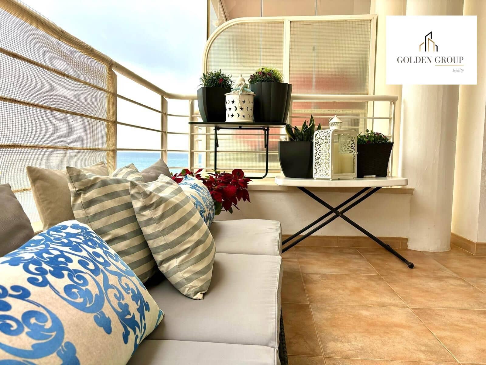 2 bedroom Flat for sale in Altea with pool garage - € 440,000 (Ref: 8385371)