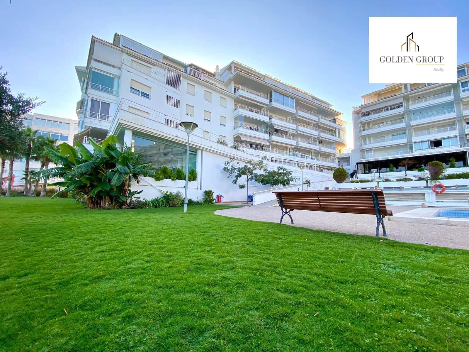 2 slaapkamer Flat te koop in Altea met zwembad garage - € 440.000 (Ref: 8385371)