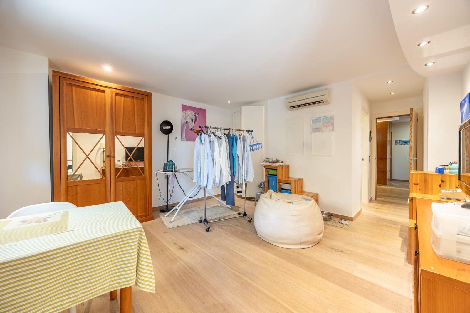 6 bedroom Villa for sale in Benidorm with pool garage - € 1,440,000 (Ref: 8610475)