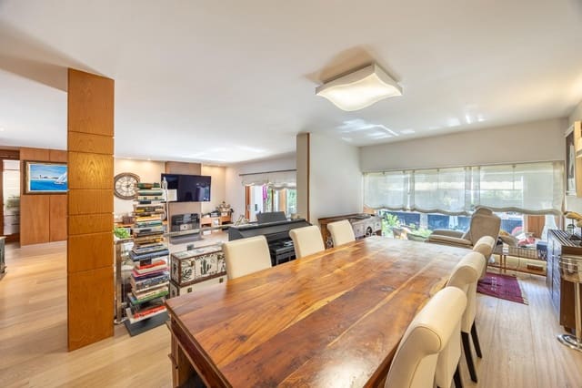 6 Zimmer Villa zu verkaufen in Benidorm mit Pool Garage - 1.440.000 € (Ref: 8610475)