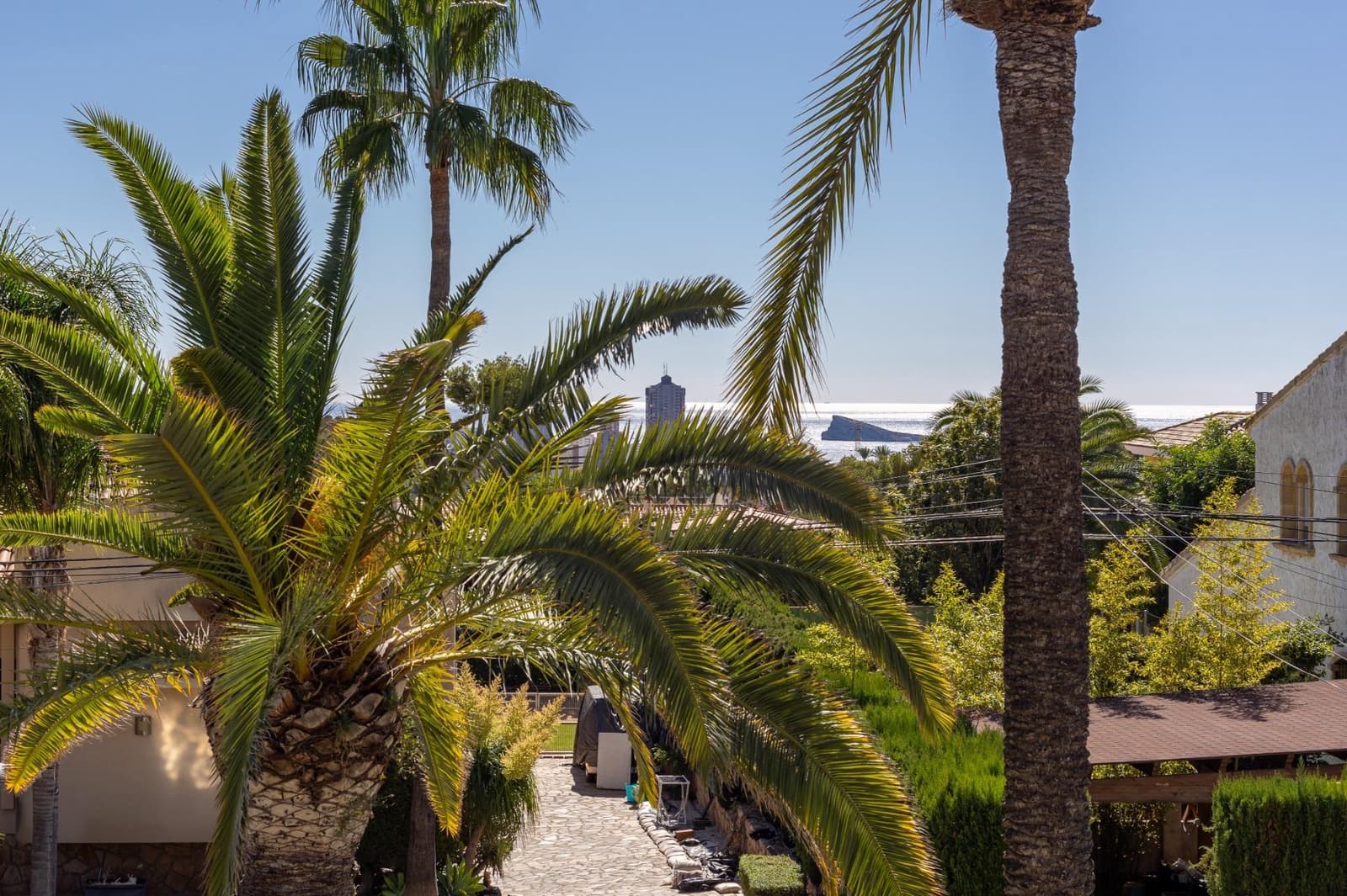 Chalet de 6 habitaciones en Benidorm en venta con piscina garaje - 1.440.000 € (Ref: 8610475)