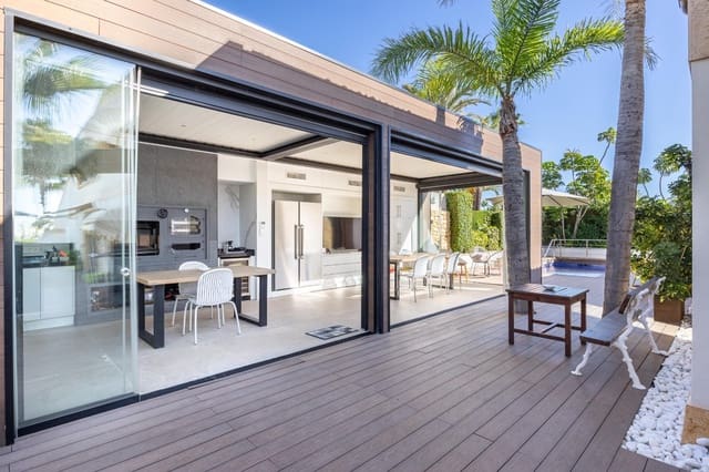 6 soveværelse Villa til salg i Benidorm med swimmingpool garage - € 1.440.000 (Ref: 8610475)