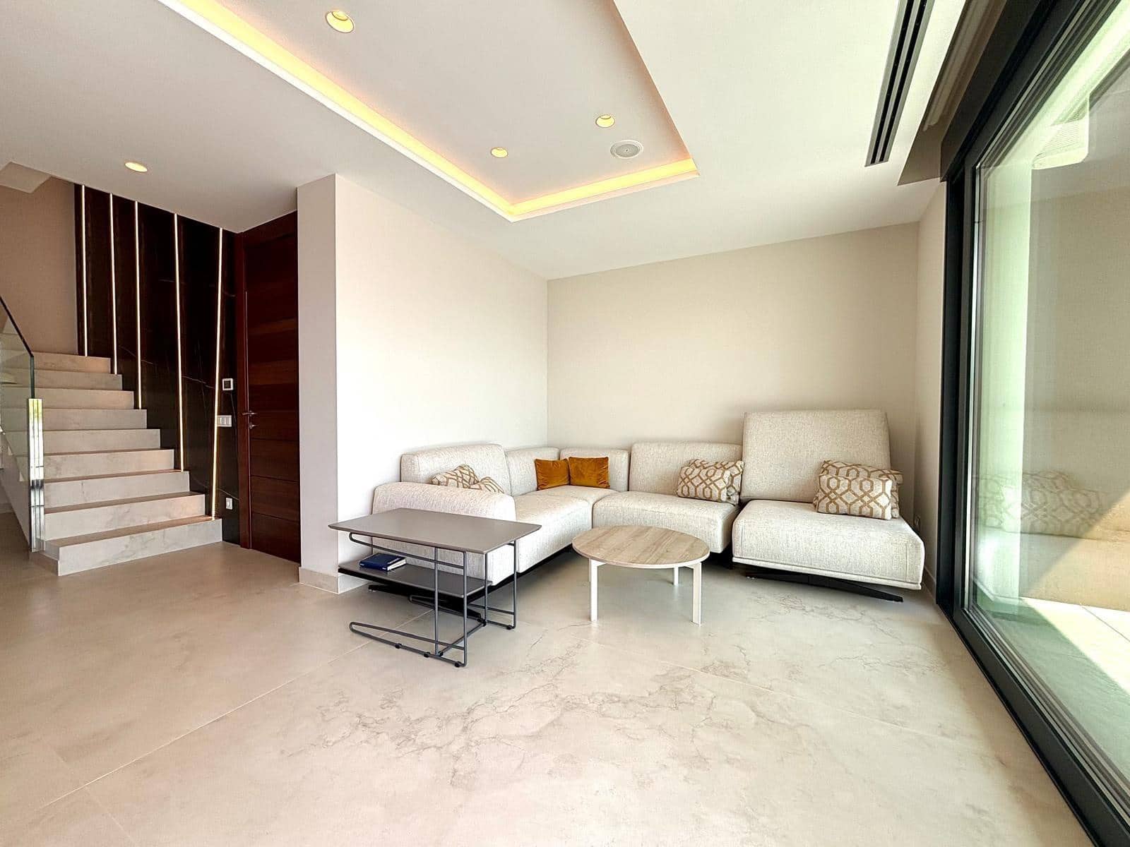 3 slaapkamer Appartement te koop in Benidorm met zwembad garage - € 1.650.000 (Ref: 8663291)