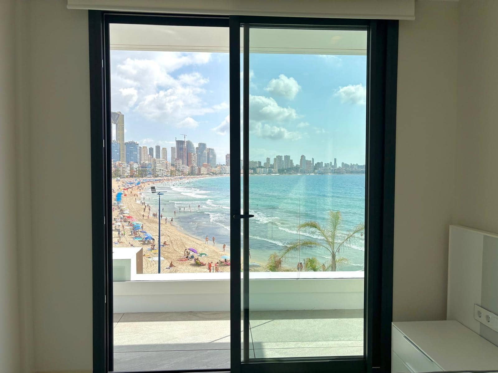 3 slaapkamer Appartement te koop in Benidorm met zwembad garage - € 1.650.000 (Ref: 8663291)