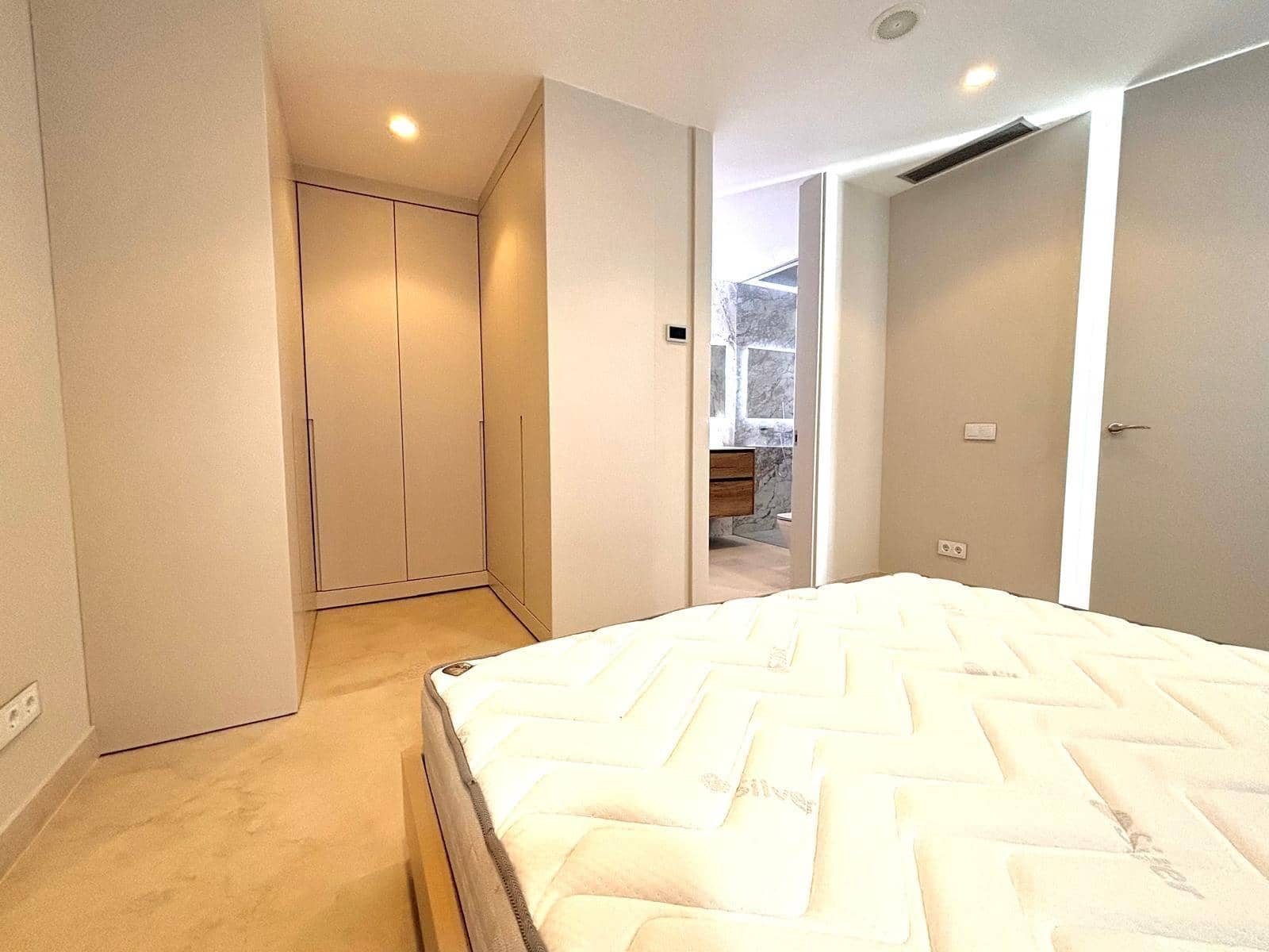 3 slaapkamer Appartement te koop in Benidorm met zwembad garage - € 1.650.000 (Ref: 8663291)