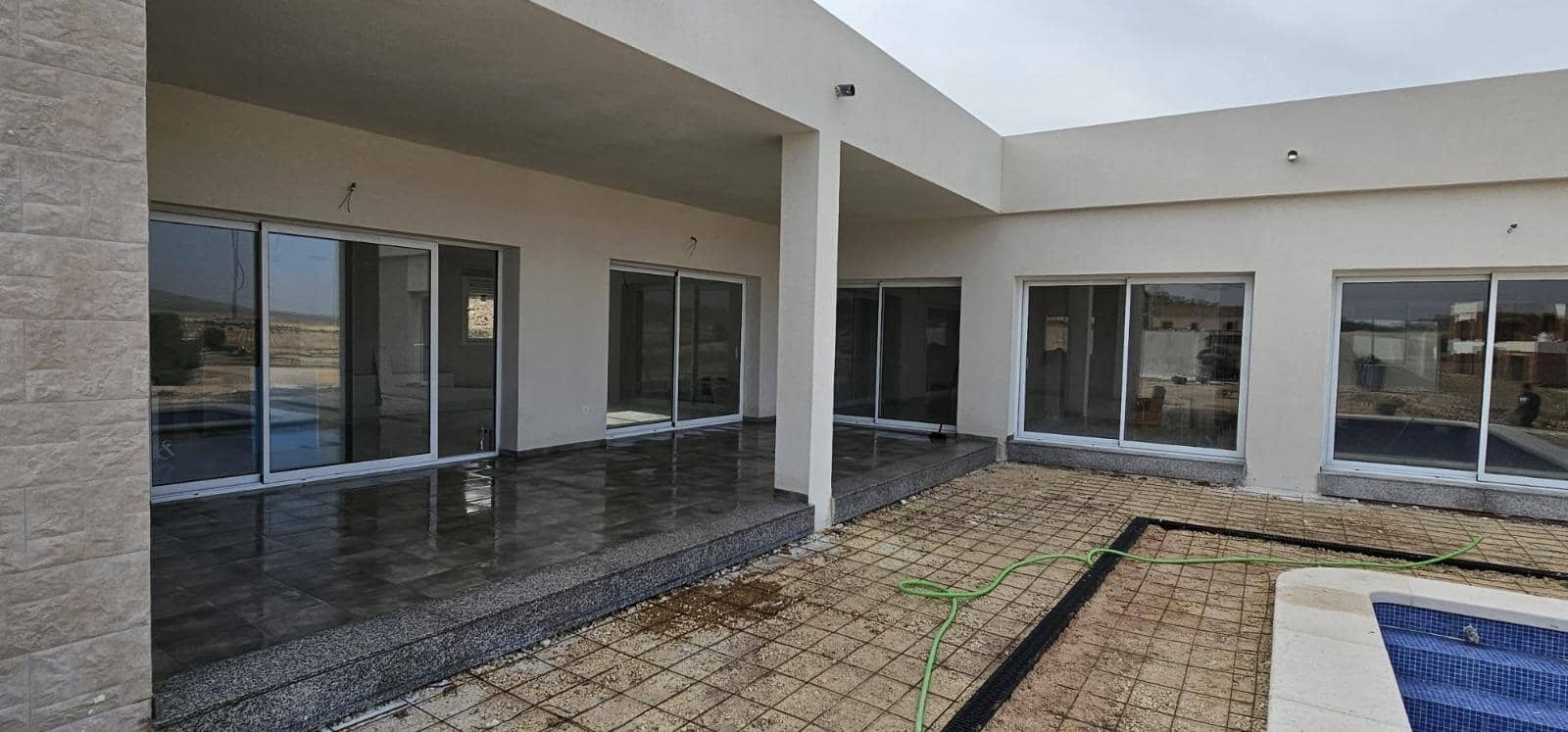 3 bedroom Villa for sale in Polop with pool garage - € 460,000 (Ref: 8781583)