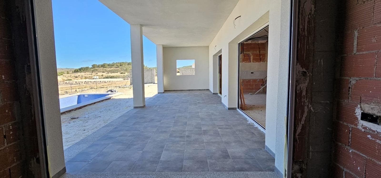 3 bedroom Villa for sale in Polop with pool garage - € 460,000 (Ref: 8781583)