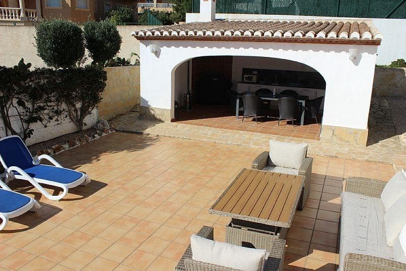 5 soverom Villa til salgs i Calpe / Calp med svømmebasseng garasje - € 695 000 (Ref: 8816142)