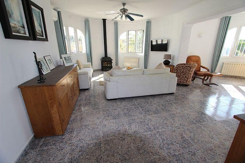 5 soverom Villa til salgs i Calpe / Calp med svømmebasseng garasje - € 695 000 (Ref: 8816142)